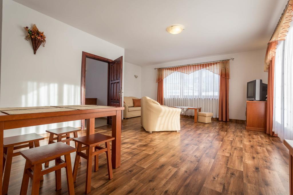 Sykowny Dworek Apartamenty Kościelisko Szoba fotó